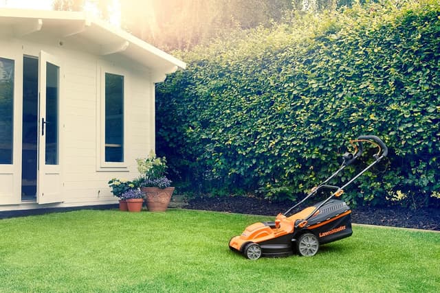 Thumbnail 4 de LawnMaster M2EB1637M 1600W tondeuse 37cm 📏