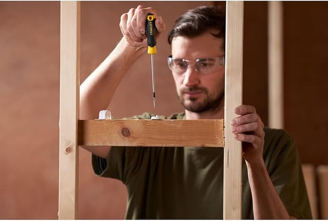 Thumbnail 6 de STANLEY STHT0-62141 juego de destornilladores 34 piezas