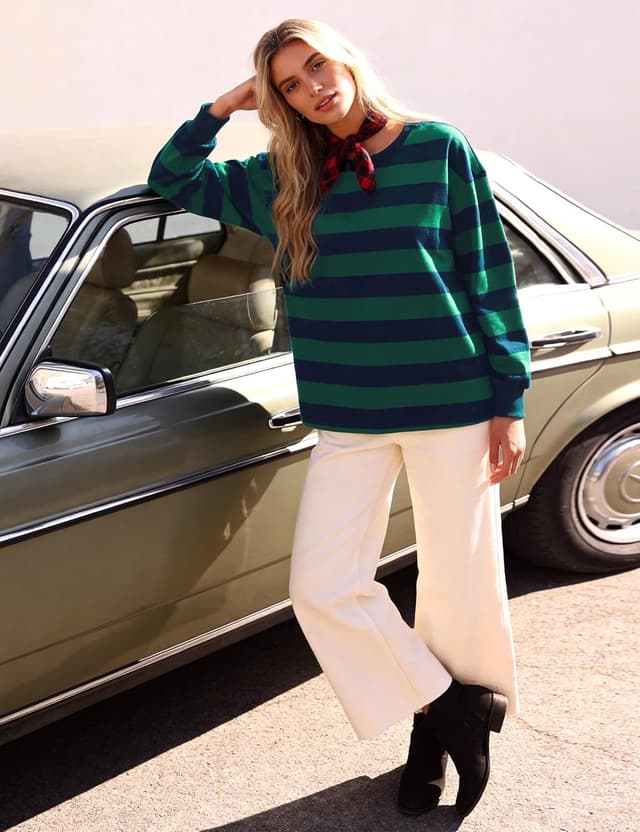 Detalle 2 de Oversized Sweatshirt Damen mit Streifen