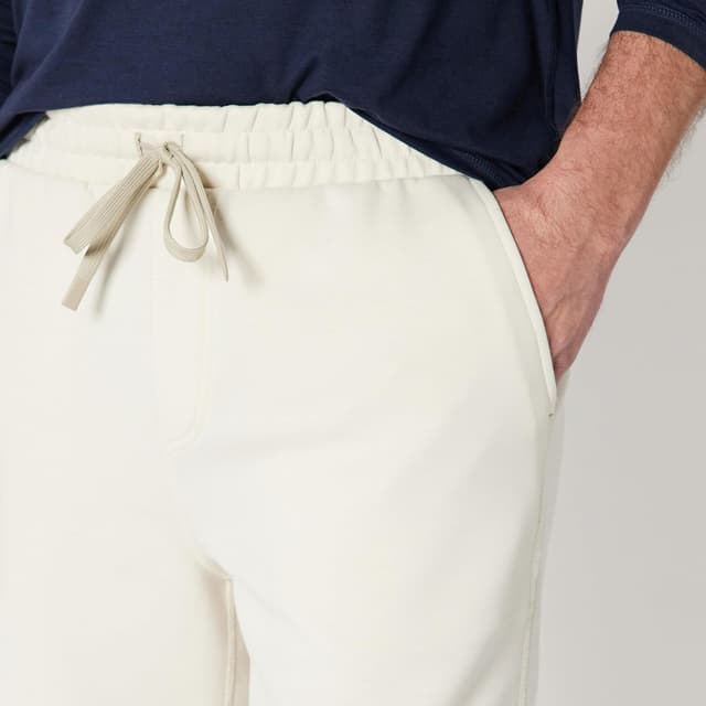 Detalle de Amazon Essentials Men’s Athletic Regular-Fit 6” Lounge Workout Gym Shorts (Active Sweat)