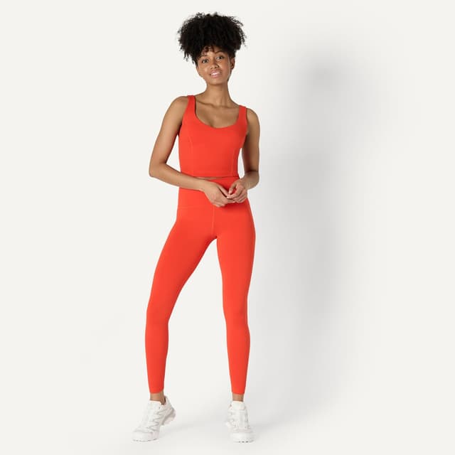 Detalle de Amazon Essentials Canotta tecnica corta FormFlex con reggiseno interno, ross brillante, S