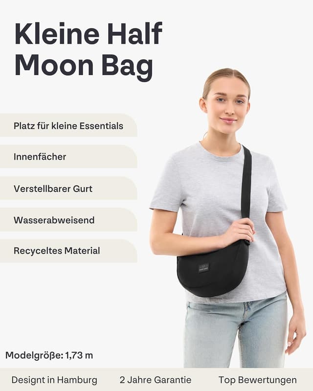 Detalle 2 de Johnny Urban Crossbody Bag Ally Small Schwarz – kleine Umhängetasche im Halbmond-Design