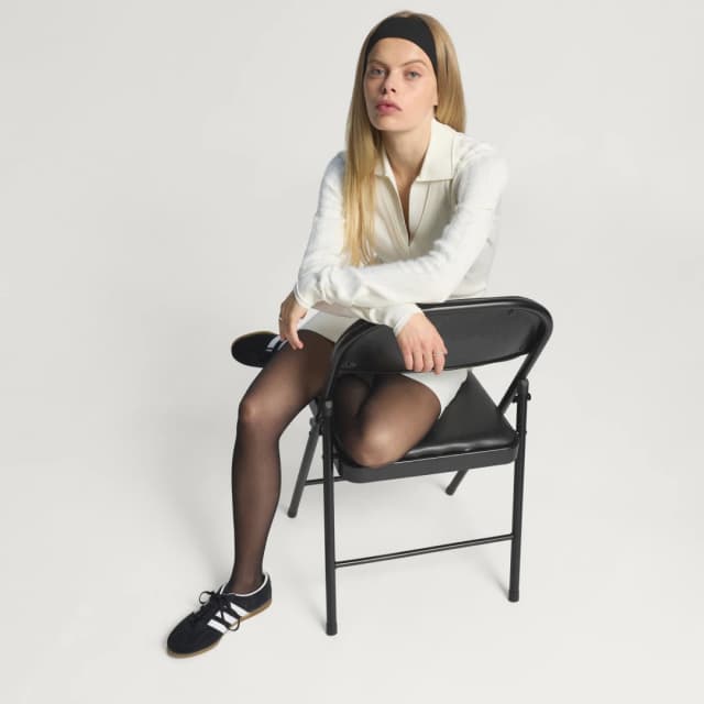 Detalle 1 de Vestido Long Sleeve Collared