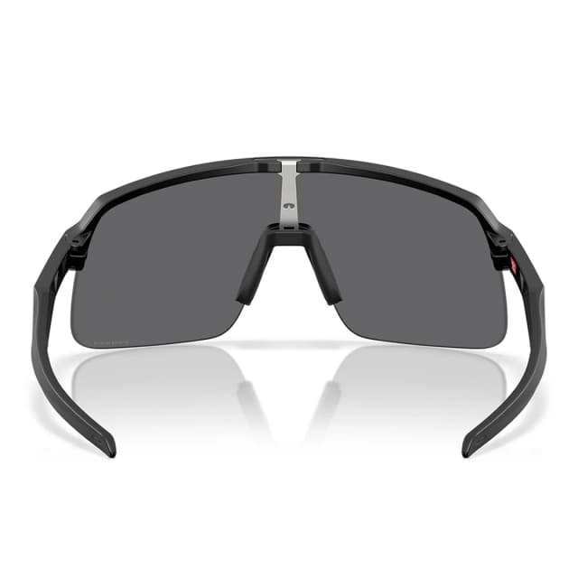 Detalle 2 de Oakley Sutro Lite S: gafas de sol Oakley para un look urbano y cómodo