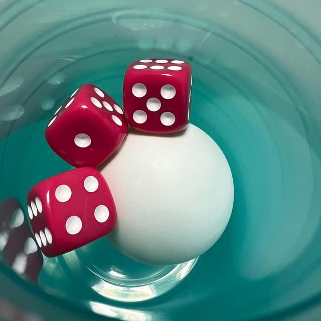 Detalle de Asmodee Without Fail (Exploding Kittens) — gioco di sfide in italiano per 2+ giocatori, 10+ anni