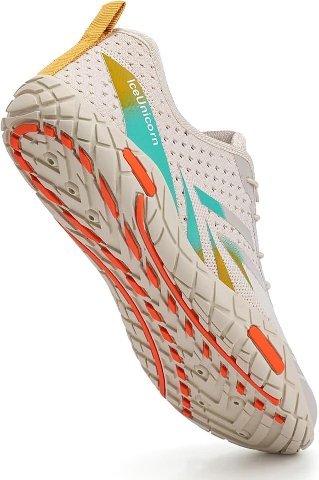 Detalle de Aqua Beach Water Shoes – quick-drying barefoot-style swim shoes with elastic straps