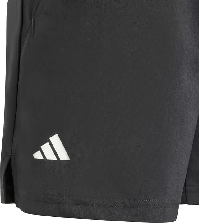 Detalle 1 de adidas Boys Club Tennis 3-Stripes shorts 13