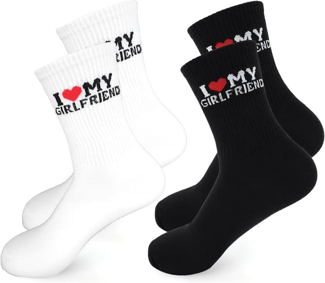 Detalle de QBEJIME Boyfriend Gifts: 2 Pairs “I Love My Girlfriend” Socks (funny valentines & birthday present for him)