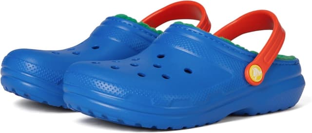 Detalle de Crocs Kids Classic Lined Clog for children with pivoting heel straps
