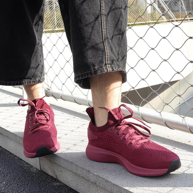 Detalle 2 de Giniros men’s trainers: breathable mesh slip-on walking & running shoes