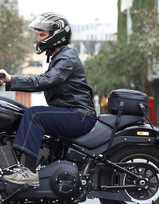 Thumbnail 6 de KEMIMOTO Borsa posteriore moto espandibile 7-12L, impermeabile con copertura antipioggia (nera)