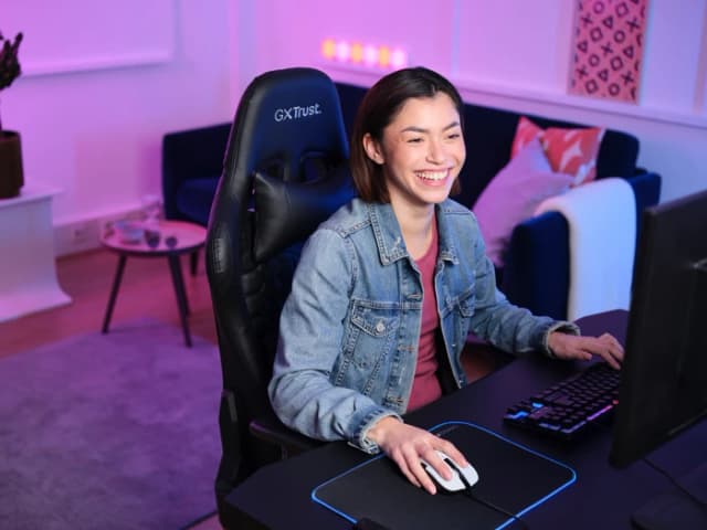 Thumbnail 10 de Trust GXT 923W Ybar kabellose Gaming-Maus (weiß) mit bis zu 7.200 dpi und RGB