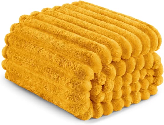 Detalle de Exclusivo Mezcla fleece throw blanket for sofa, super-soft striped jacquard 127x152 cm in mustard yellow
