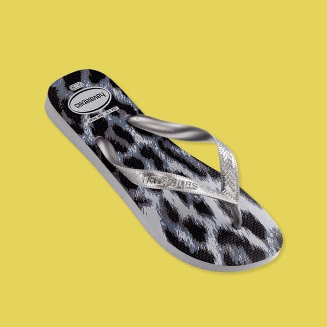 Detalle de Havaianas Top Animals : tongs femme confortables, légères et durables à motifs animaliers