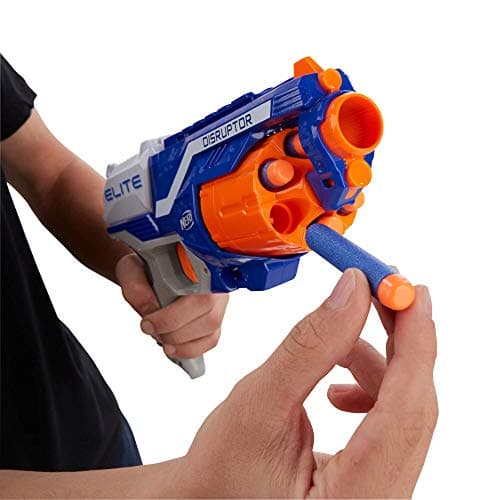 Detalle de Nerf Elite Disruptor de Hasbro: lanzador de 6 dardos de espuma, hasta 27 m, ráfagas y estrategia