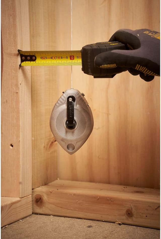 Detalle de STANLEY 0-47-100 Tracciatore in alluminio (2 in 1) con corda da 30 metri