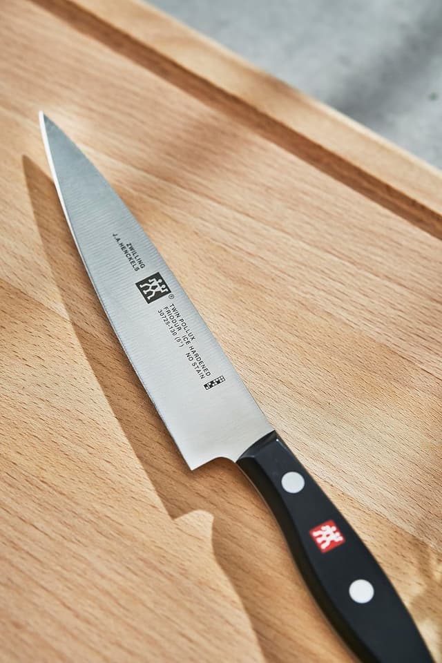 Detalle 2 de ZWILLING Couteau de Chef Compact Twin Pollux – lame 13 cm