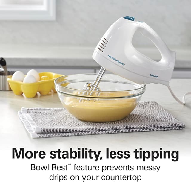 Detalle de Hamilton Beach 62682RZ Hand Mixer with Snap-On Storage Case (White)