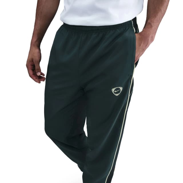 Detalle de Nike Academy+ Pantalón repelente al agua