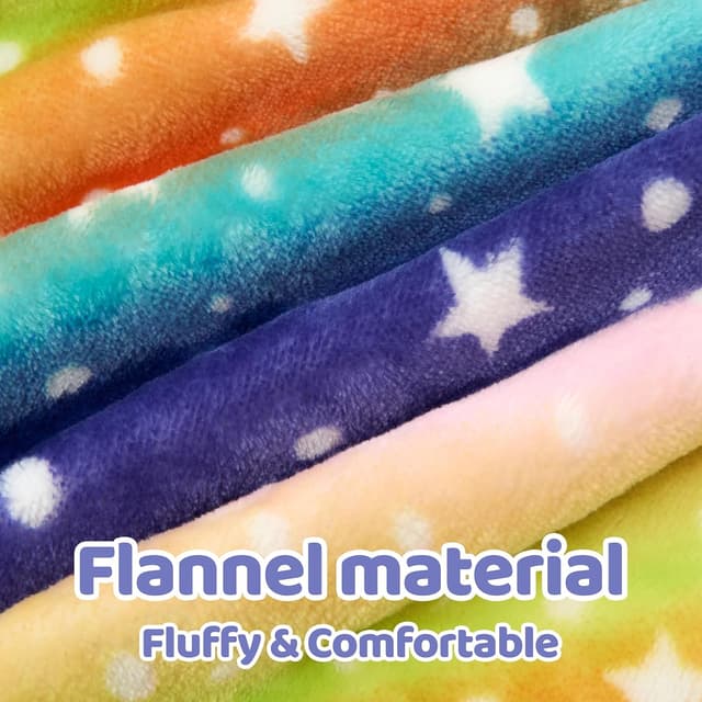 Detalle 2 de Costume bébé licorne arc-en-ciel LOLANTA : combinaison une pièce en peluche avec capuche animale