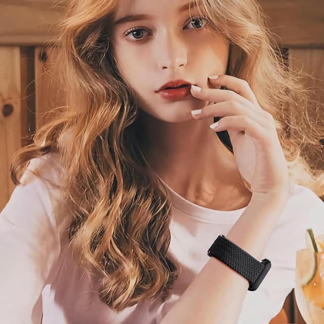 Detalle de Raradev 3-in-1 braided strap case & 9H tempered glass for Apple Watch (46mm, black) – compatible with SE3 & Series 11 to 4