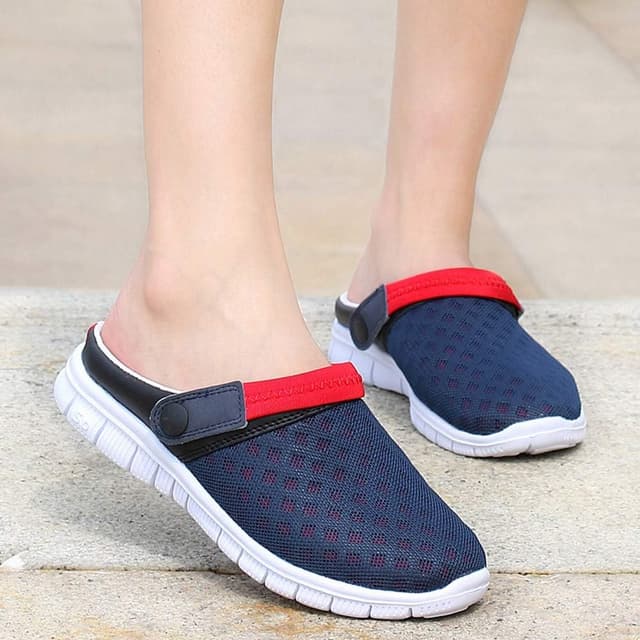 Detalle 2 de Breathable Mesh Clogs Garden Shoes – Adjustable Backstrap Slippers for Summer & Outdoor Use