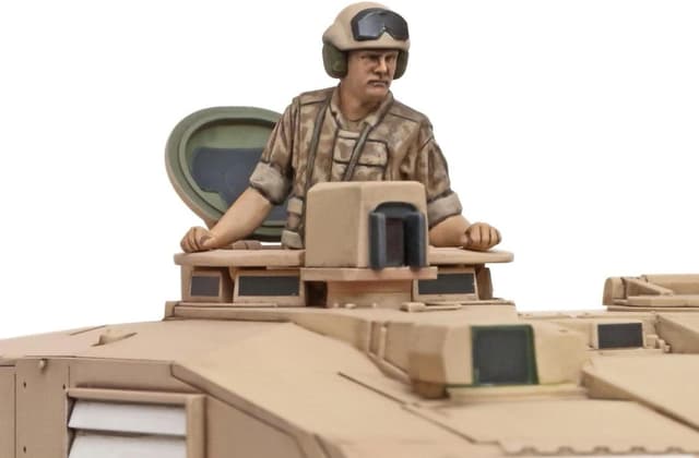 Thumbnail 3 de TAMIYA Challenger 2 1:48 modélisme 🧩