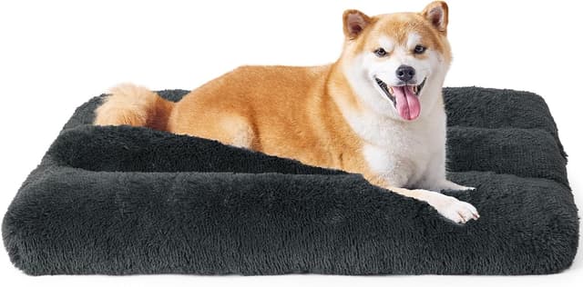 Detalle de EHEYCIGA Fluffy Dog Crate Bed (Large) – Calming anti-anxiety washable crate mattress, dark grey, 90x60x9cm