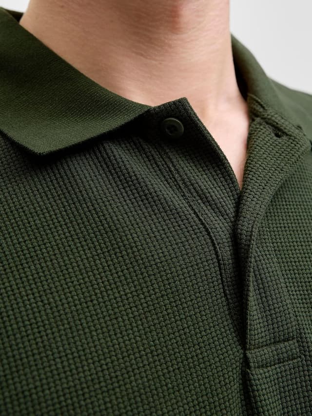 Detalle de T-Shirt Logo Polo Jack & Jones in tessuto misto 58% poliestere, 40% cotone, 2% elastan