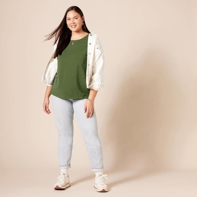 Thumbnail 6 de Amazon Essentials Women’s Regular-Fit Short-Sleeve T-Shirt (Crewneck and V-Neck options) Multipacks