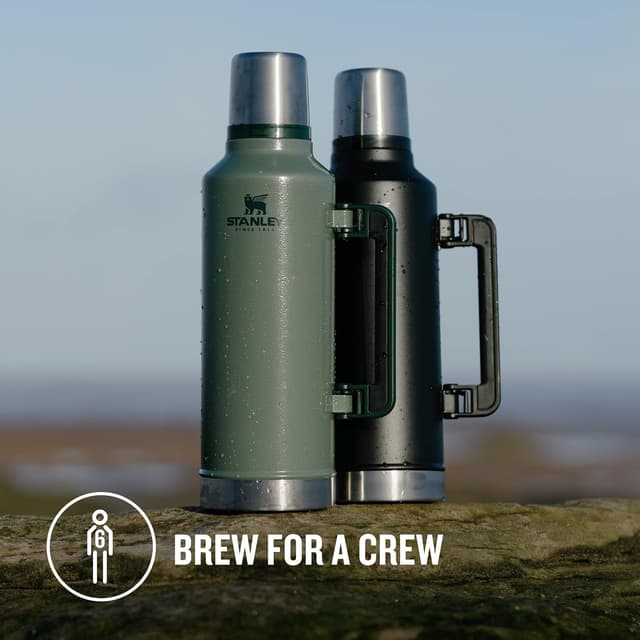 Detalle 2 de Stanley Classic Legendary Botella Térmica 1.4L ☕️ Sin BPA