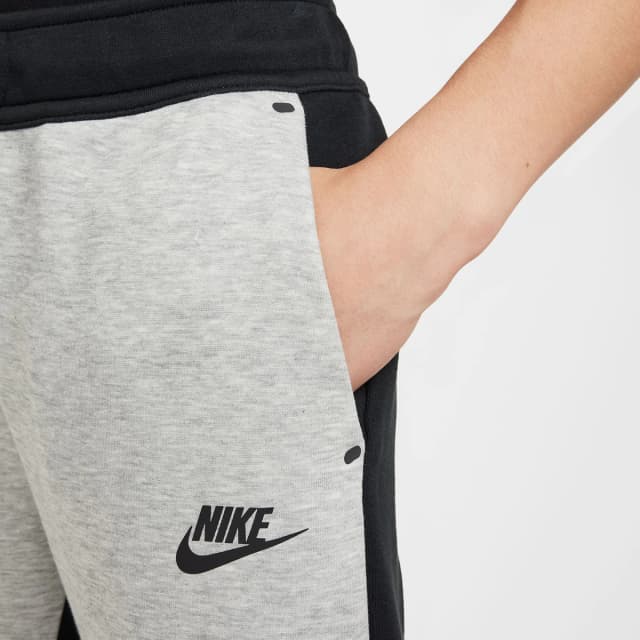 Detalle de Nike Pantalón Sportswear Tech Fleece