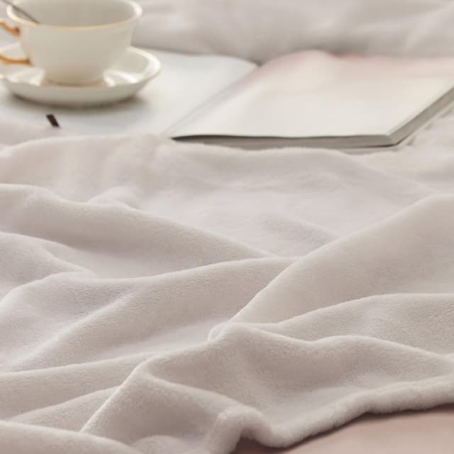 Detalle de Bedsure Fleece Blanket 270x230 cm King