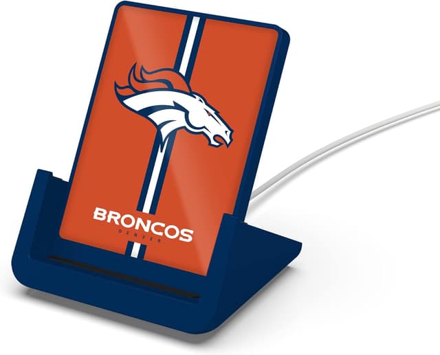 Detalle de SOAR NFL Wireless Charging Stand for Qi-Enabled Phones