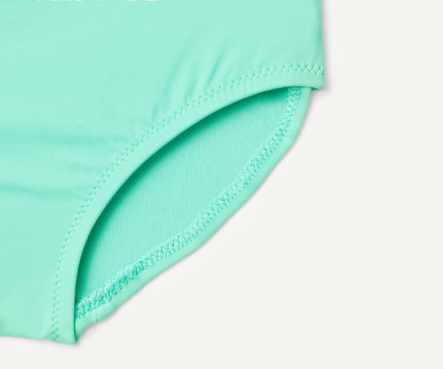 Detalle de Maillot de bain deux pièces fille une épaule Amazon Essentials