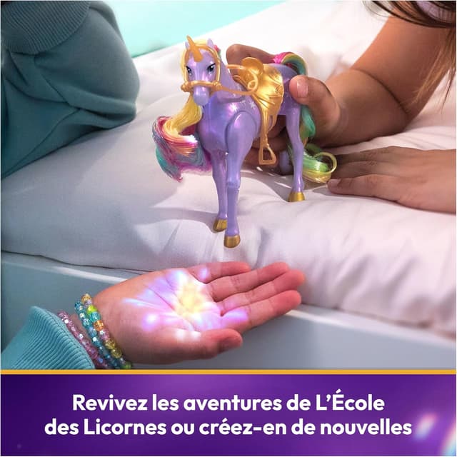 Detalle de Licorne Wildstar avec lumières et poupée Sophia (11,5 cm) – Unicorn Academy, L’École des Licornes