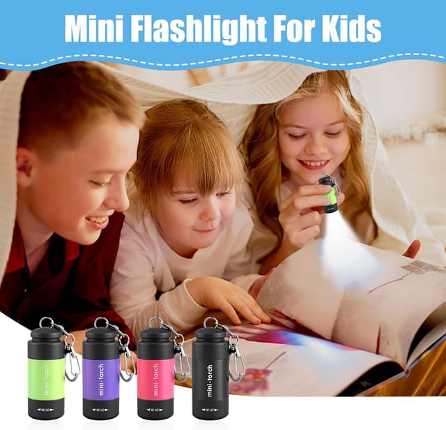 Detalle 2 de Flintronic 4 Pack Mini Keyring Torch (USB Rechargeable) – 4 Colours
