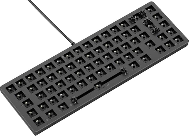 Detalle de GLORIOUS Gaming GMMK 2 Compact 65% Barebones (solo struttura) in alluminio, layout ISO europeo/internazionale