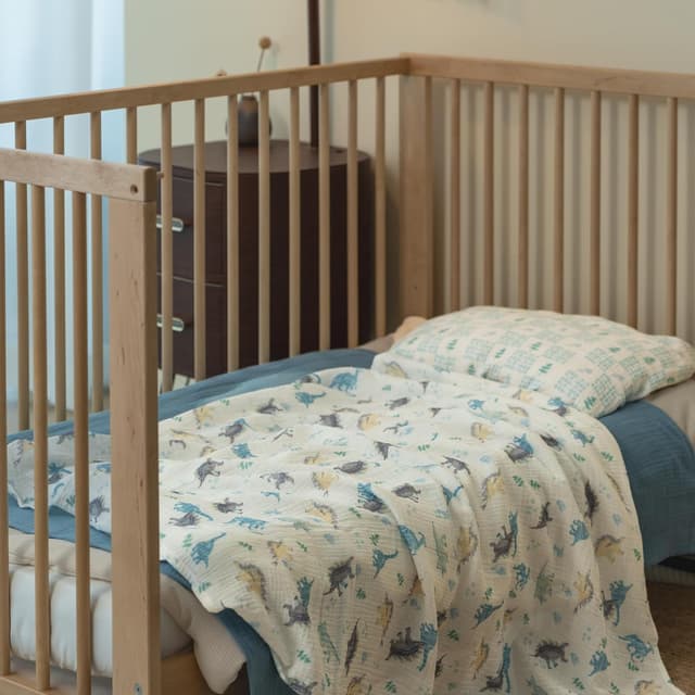 Detalle 2 de Soarwg Kids Muslin Swaddle Baby Blanket (Pack of 3) – 95 x 100cm Dinosaur Print