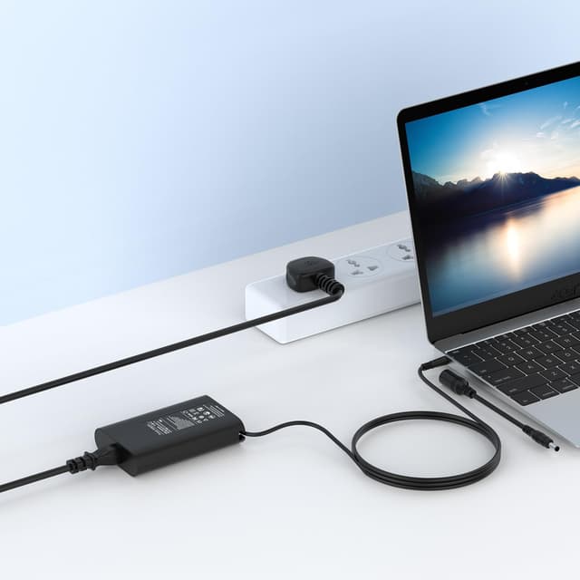 Detalle de 90W Dell laptop charger adapter (compatible with selected Dell Latitude, Vostro, XPS, Inspiron and Chromebook models)