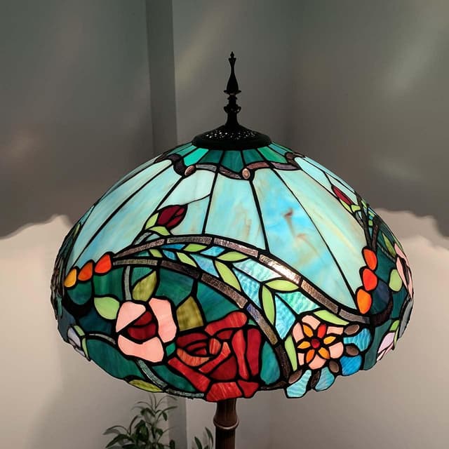 Detalle de Bieye L30740 Rose Flower Tiffany-style stained glass floor lamp with 18-inch shade (65-inch tall, 3 lights)