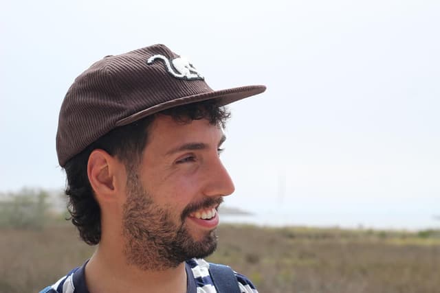 Detalle 2 de Casquette Surf Monkey en velours côtelé à visière plate (snapback) – Taille unique