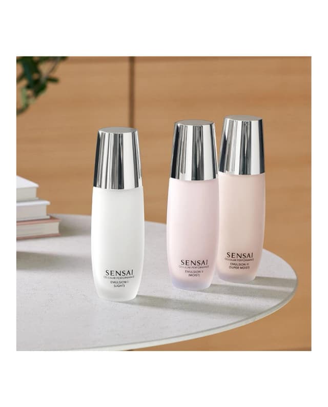 Detalle de Sensai Cellular Performance II Moist Emulsión hidratante 75 ml