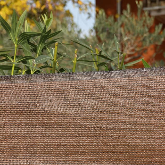 Detalle 2 de TENAX Soleado Corten 2,00x10 m in HDPE marrone