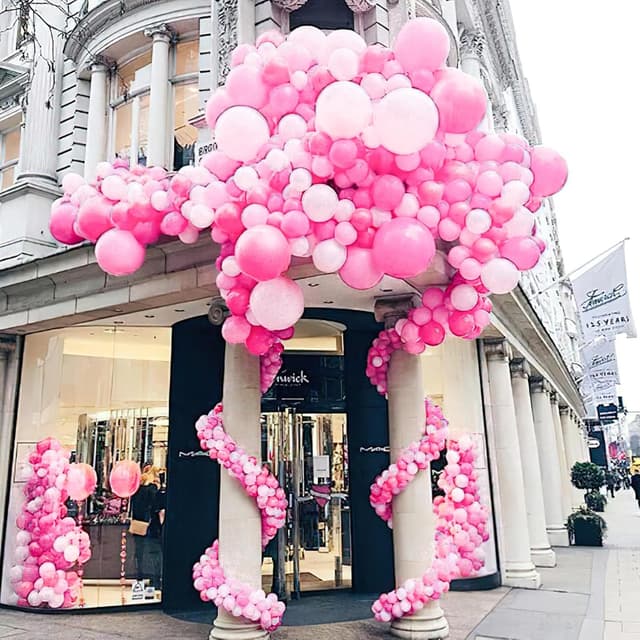 Detalle 2 de PartyWoo Pink Balloon Arch Kit (127 pcs) Matte Pink Balloons in Multiple Sizes for Baby Shower, Valentine’s & More