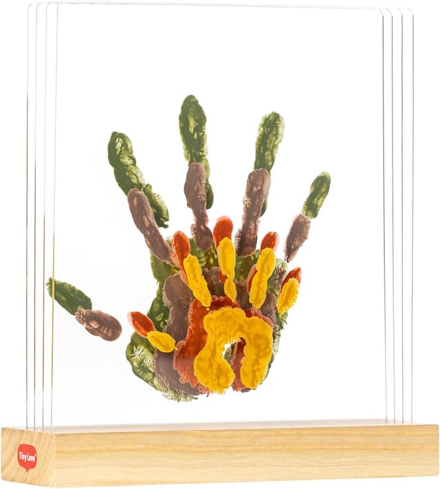 Detalle de Tiny Love Family Prints – Kit impronta mani famiglia con cornice personalizzata