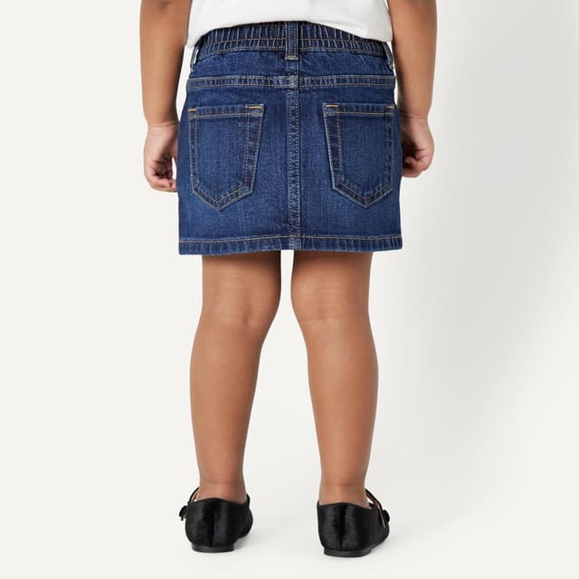 Detalle de Amazon Essentials Girl's Toddler & Girls' Medium Stretch Regular-Fit Denim Skort