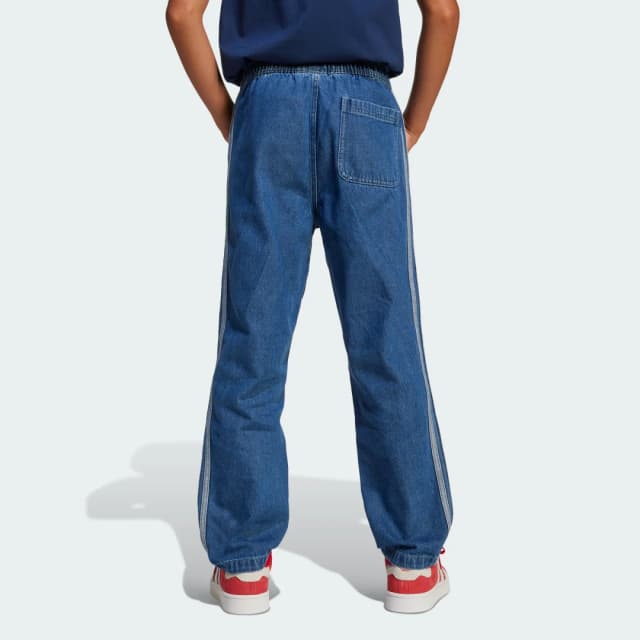 Detalle 2 de Pantalón de tejido denim Adidas en color azul