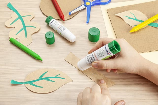 Thumbnail 4 de Osama Colla Stick Extra Forte 10 g