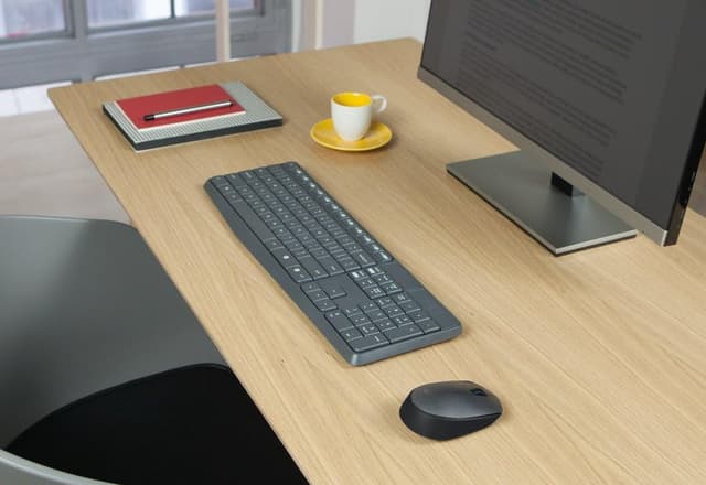 Detalle 1 de Logitech MK235 Combo Wireless tastiera 15 tasti